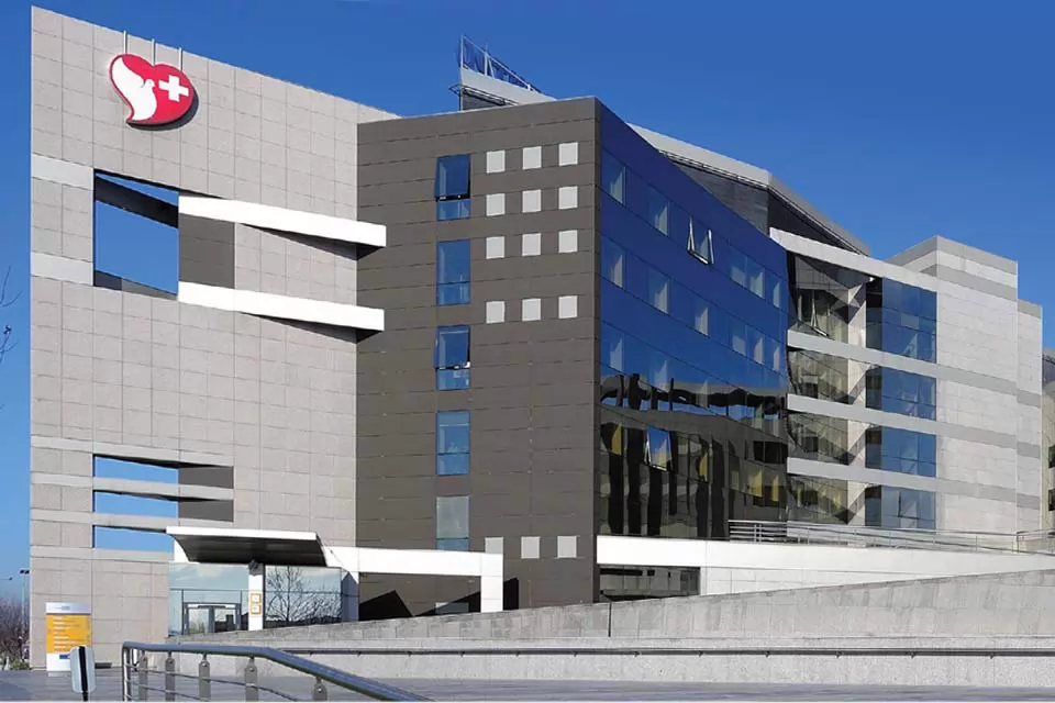 schulter ellenbogen dr med h georgousis klinik iatriko diavalknaniko thessaloniki