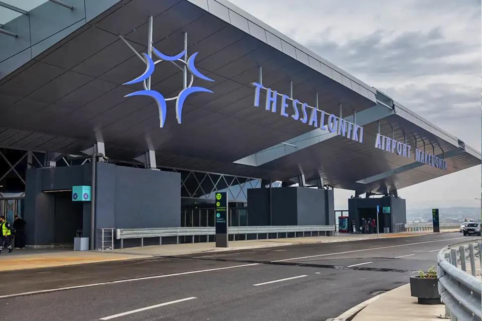 schulter ellenbogen dr med h georgousis klinik thessaloniki Airport